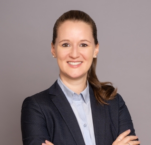 Dott.ssa Monika Trotta, Salary Partnerin
Wirtschaftsprüferin, Steuerberaterin
Sustainability-Auditor<sup>IDW</sup>, München